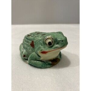 Japanese Export Pottery Frog Hat Pin Holder Tooth Pick Pomander